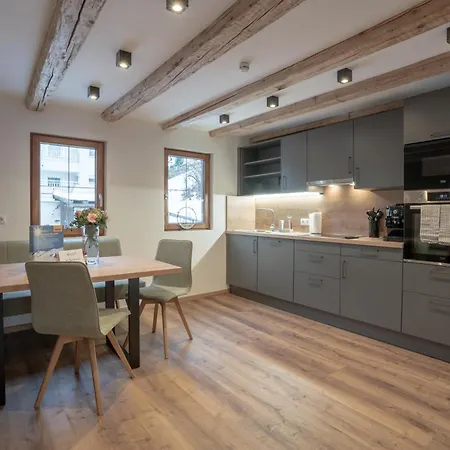 Wiesa Apartment